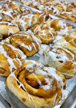 Load image into Gallery viewer, Cinnamon Roll | Individual