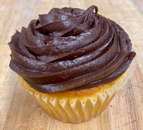 Diner Cupcake (Original | Yellow Cake + Fudge Icing)