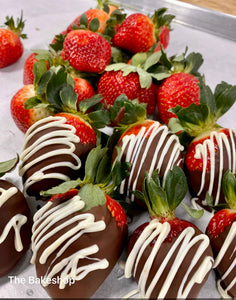 Strawberries | 3 Chocolate Dipped